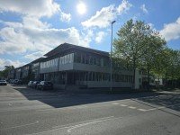 Hauptbild Repräsentativ, barrierefrei, zentral gelegen: Modernes Bürogebäude mit Tiefgarage in Gütersloh